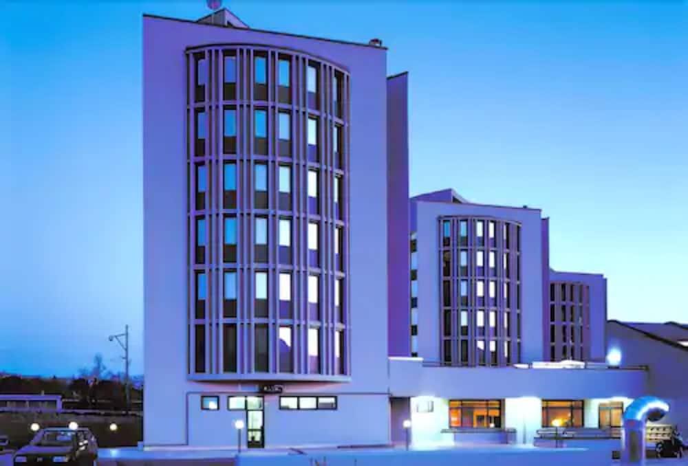 Classic Hotel Tulipano テルニ エクステリア 写真