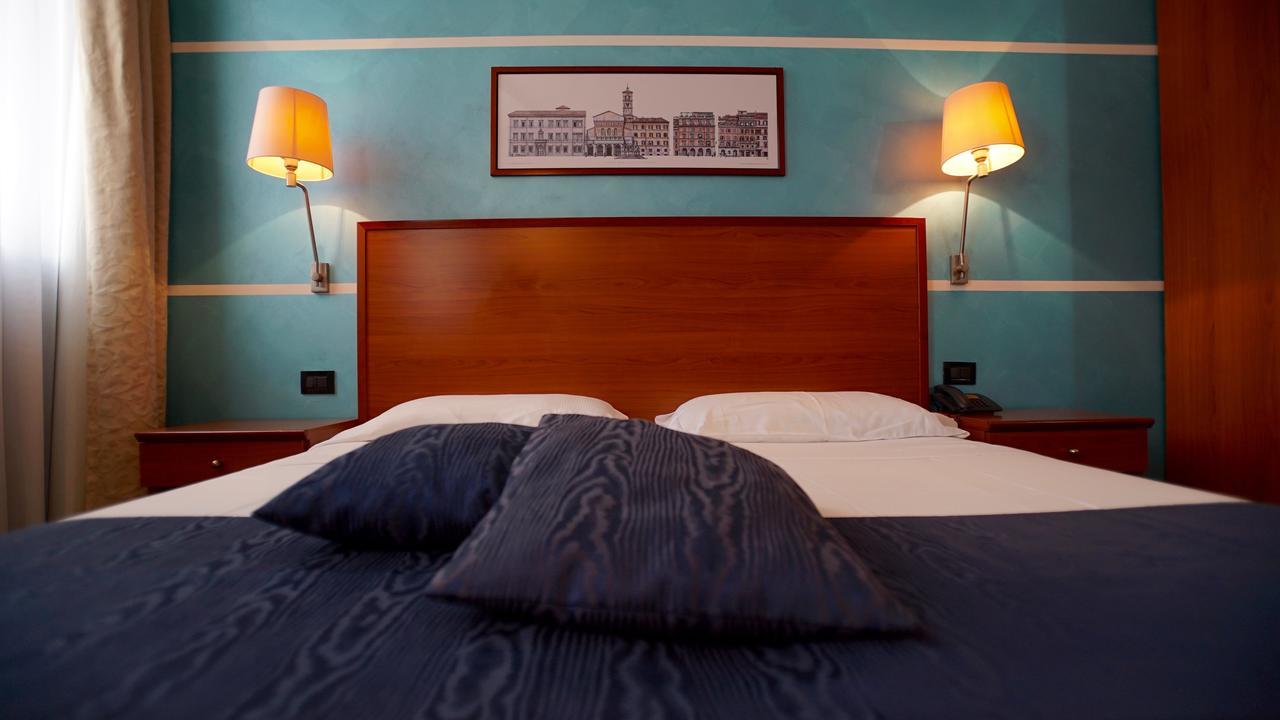 Classic Hotel Tulipano テルニ エクステリア 写真